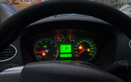 Ford Focus II рестайлинг, 2006 год, 240 000 рублей, 14 фотография