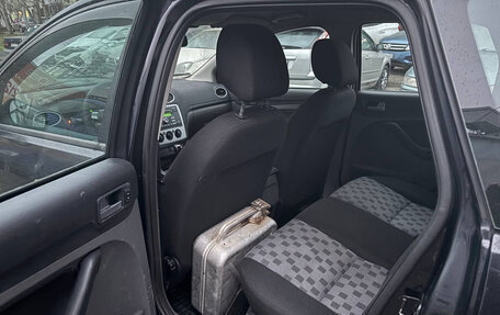 Ford Focus II рестайлинг, 2006 год, 240 000 рублей, 18 фотография