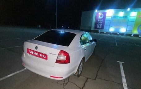 Skoda Octavia, 2011 год, 900 000 рублей, 2 фотография