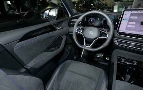 Volkswagen Tiguan, 2025 год, 5 950 000 рублей, 17 фотография