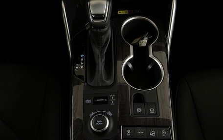 Toyota Highlander, 2025 год, 6 389 000 рублей, 9 фотография