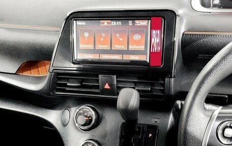 Toyota Sienta II, 2019 год, 1 370 000 рублей, 7 фотография