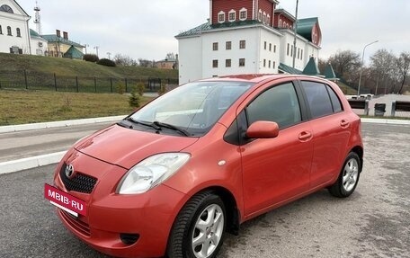 Toyota Yaris III рестайлинг, 2006 год, 659 000 рублей, 2 фотография
