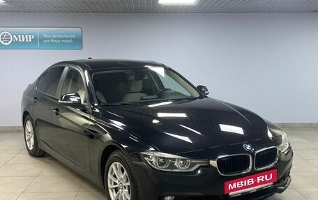 BMW 3 серия, 2017 год, 2 200 000 рублей, 3 фотография