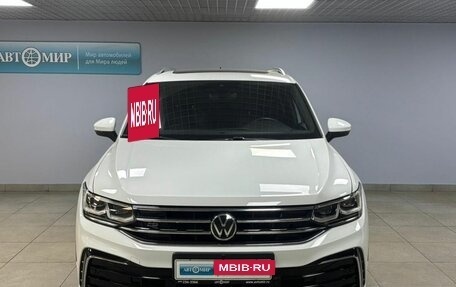 Volkswagen Tiguan II, 2021 год, 4 012 000 рублей, 2 фотография