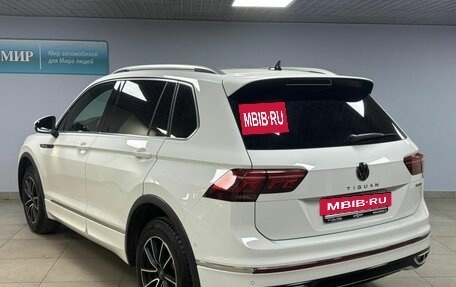 Volkswagen Tiguan II, 2021 год, 4 012 000 рублей, 7 фотография