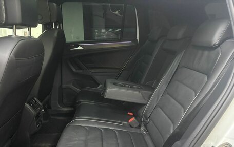 Volkswagen Tiguan II, 2021 год, 4 012 000 рублей, 23 фотография