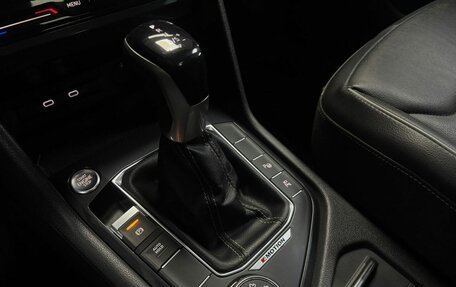 Volkswagen Tiguan II, 2021 год, 4 012 000 рублей, 18 фотография