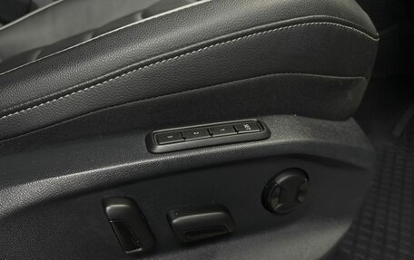 Volkswagen Tiguan II, 2021 год, 4 012 000 рублей, 33 фотография