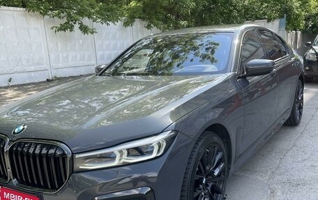 BMW 7 серия, 2019 год, 6 600 000 рублей, 1 фотография