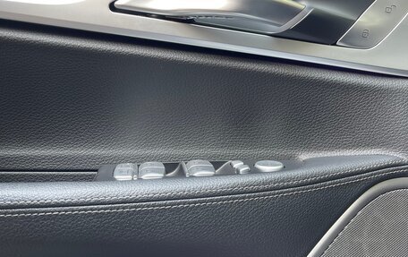 BMW 7 серия, 2019 год, 6 600 000 рублей, 13 фотография