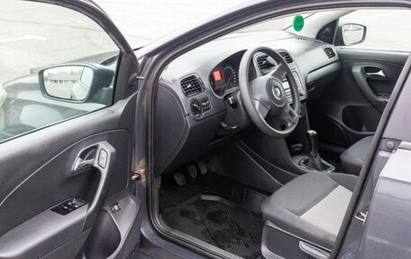 Volkswagen Polo VI (EU Market), 2011 год, 600 000 рублей, 8 фотография