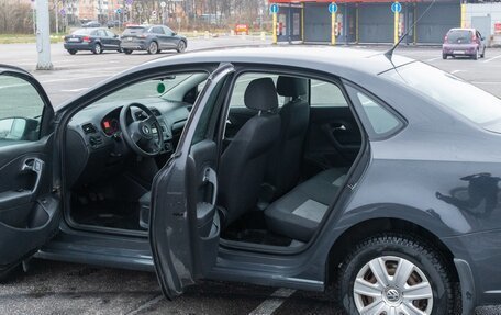 Volkswagen Polo VI (EU Market), 2011 год, 600 000 рублей, 7 фотография