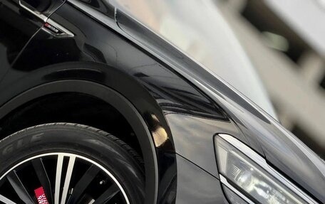 Volkswagen Tiguan II, 2018 год, 1 850 000 рублей, 4 фотография