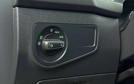 Volkswagen Tiguan II, 2018 год, 1 850 000 рублей, 19 фотография