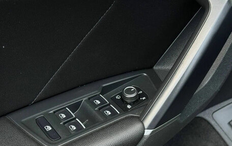 Volkswagen Tiguan II, 2018 год, 1 850 000 рублей, 16 фотография