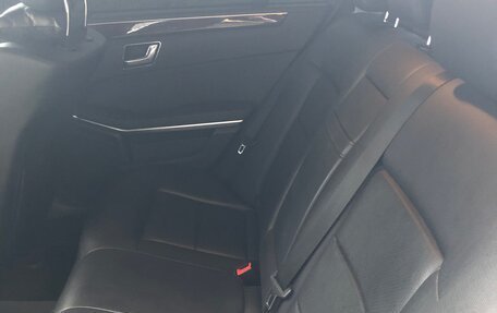 Mercedes-Benz E-Класс, 2011 год, 1 690 000 рублей, 13 фотография