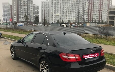 Mercedes-Benz E-Класс, 2011 год, 1 690 000 рублей, 4 фотография