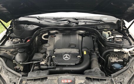 Mercedes-Benz E-Класс, 2011 год, 1 690 000 рублей, 23 фотография