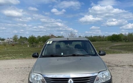 Renault Logan I, 2012 год, 570 000 рублей, 2 фотография