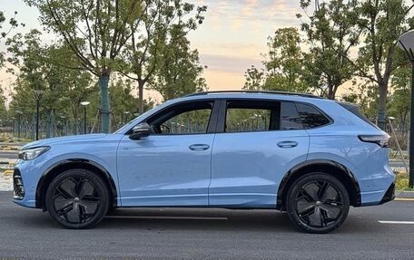 Volkswagen Tiguan, 2025 год, 4 250 032 рублей, 7 фотография