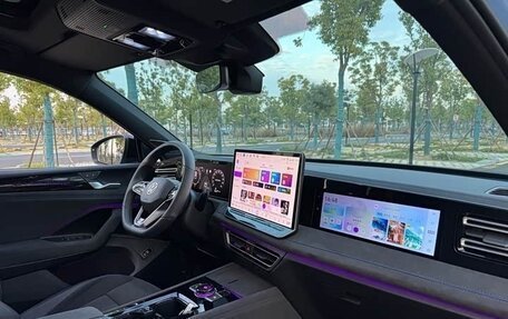 Volkswagen Tiguan, 2025 год, 4 250 032 рублей, 18 фотография