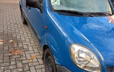 Renault Kangoo II рестайлинг, 1999 год, 340 000 рублей, 1 фотография