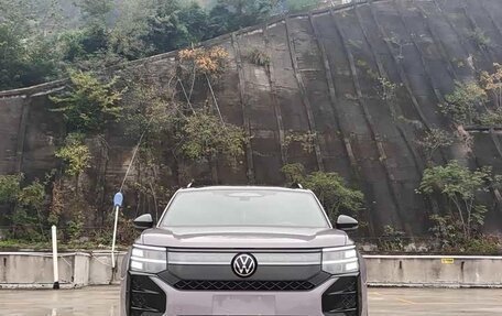 Volkswagen Teramont, 2025 год, 6 100 032 рублей, 2 фотография