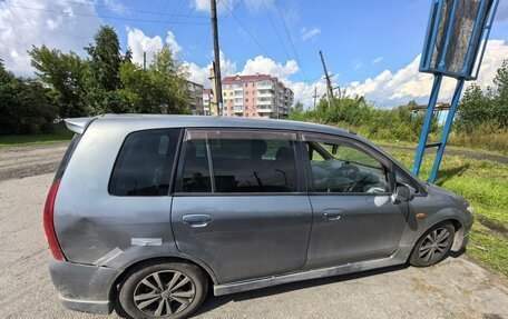 Mazda Premacy III, 2001 год, 400 000 рублей, 1 фотография