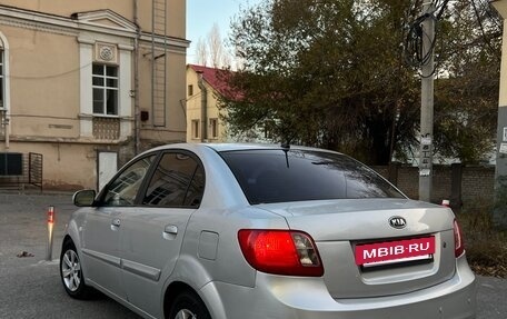 KIA Rio II, 2010 год, 385 000 рублей, 4 фотография