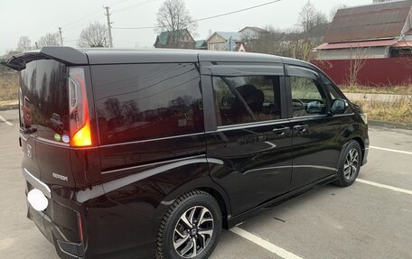 Honda Stepwgn IV, 2018 год, 2 250 000 рублей, 5 фотография