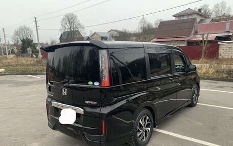 Honda Stepwgn IV, 2018 год, 2 250 000 рублей, 6 фотография