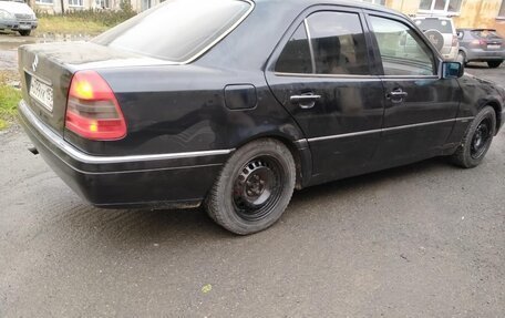 Mercedes-Benz C-Класс, 1994 год, 255 555 рублей, 5 фотография