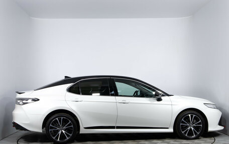 Toyota Camry, 2020 год, 3 020 000 рублей, 4 фотография