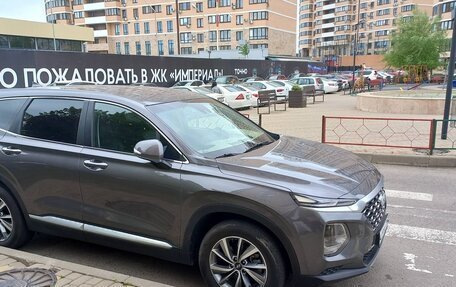 Hyundai Santa Fe IV, 2019 год, 3 070 000 рублей, 4 фотография