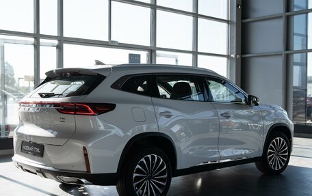 CheryExeed TXL, 2024 год, 3 800 000 рублей, 11 фотография