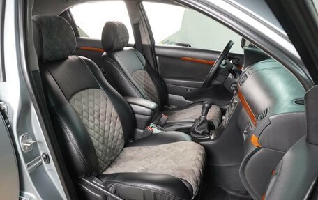 Toyota Avensis III рестайлинг, 2008 год, 1 060 000 рублей, 8 фотография