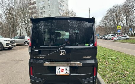 Honda Stepwgn IV, 2017 год, 2 200 000 рублей, 6 фотография