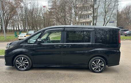 Honda Stepwgn IV, 2017 год, 2 200 000 рублей, 8 фотография