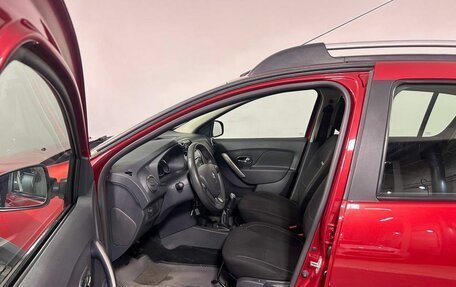 Renault Sandero II рестайлинг, 2016 год, 990 000 рублей, 10 фотография