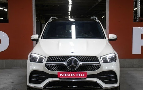 Mercedes-Benz GLE, 2019 год, 7 998 000 рублей, 2 фотография