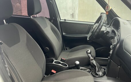 Chevrolet Niva I рестайлинг, 2017 год, 550 000 рублей, 12 фотография