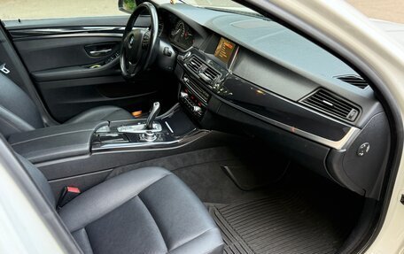 BMW 5 серия, 2015 год, 2 350 000 рублей, 9 фотография