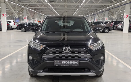 Toyota RAV4, 2021 год, 2 879 950 рублей, 2 фотография