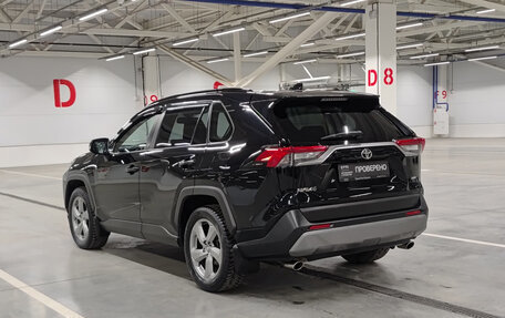 Toyota RAV4, 2021 год, 2 879 950 рублей, 8 фотография