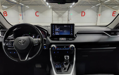 Toyota RAV4, 2021 год, 2 879 950 рублей, 17 фотография