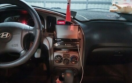 Hyundai Elantra III, 2009 год, 600 000 рублей, 5 фотография