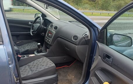 Ford Focus II рестайлинг, 2005 год, 340 000 рублей, 2 фотография