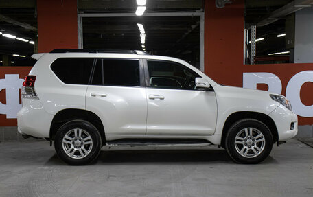 Toyota Land Cruiser Prado 150 рестайлинг 2, 2010 год, 2 198 000 рублей, 4 фотография