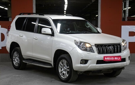 Toyota Land Cruiser Prado 150 рестайлинг 2, 2010 год, 2 198 000 рублей, 3 фотография